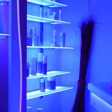 Furniture for spa and beauty center ISO Benessere